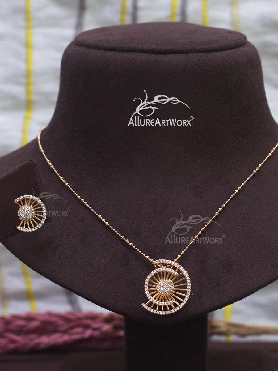 Cutwork Set